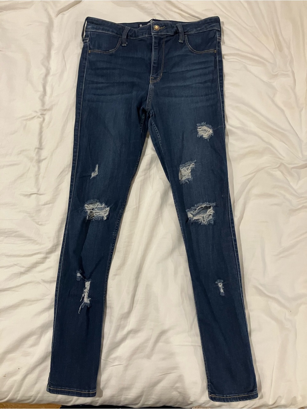 Hollister Women's Dark Blue Ripped Skinny Jeans